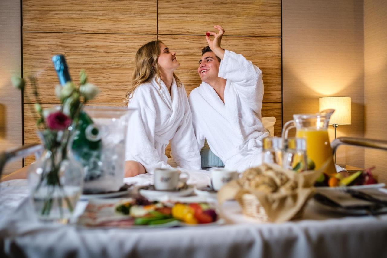 Nyíregyháza Hotel Pagony Wellness מראה חיצוני תמונה