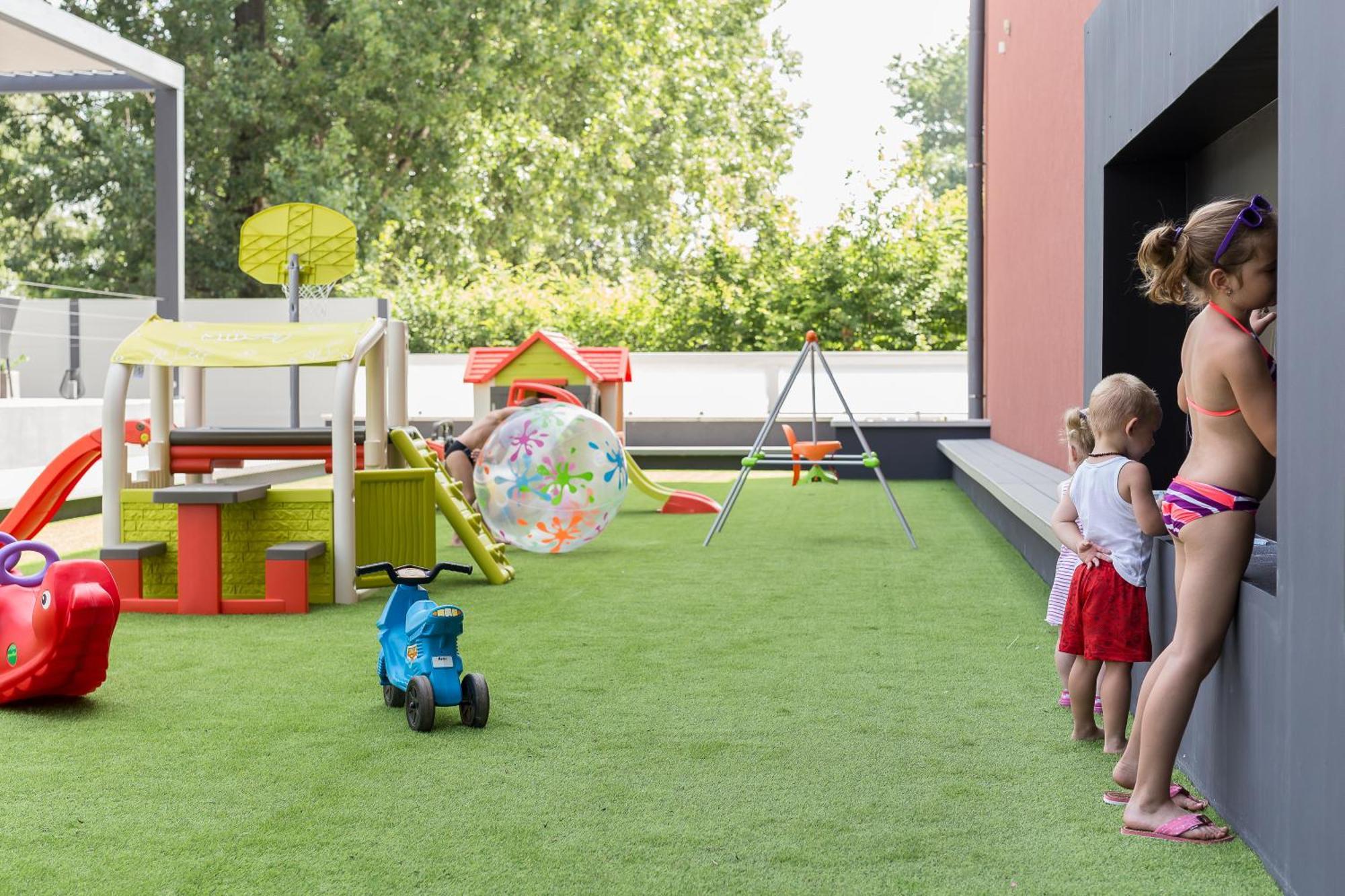 Nyíregyháza Hotel Pagony Wellness מראה חיצוני תמונה
