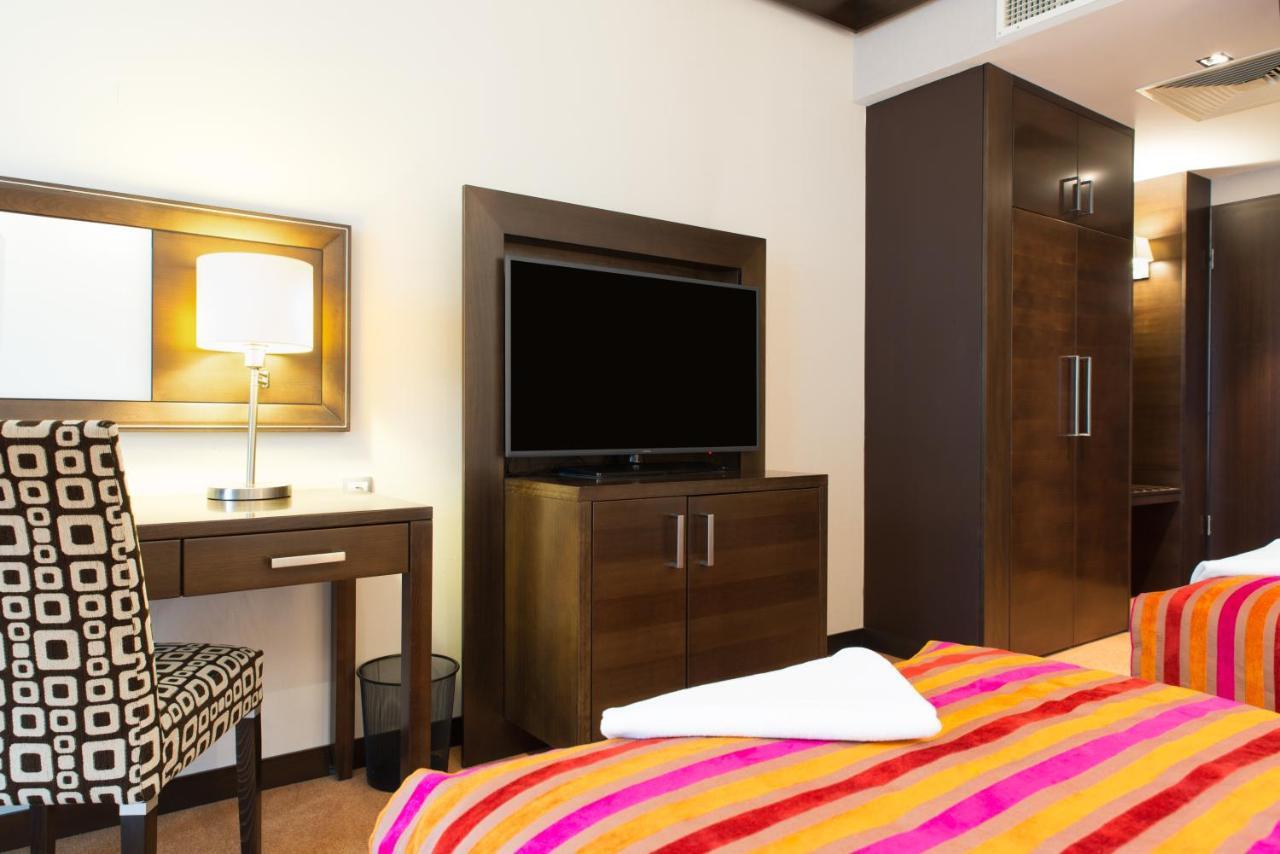 Nyíregyháza Hotel Pagony Wellness מראה חיצוני תמונה