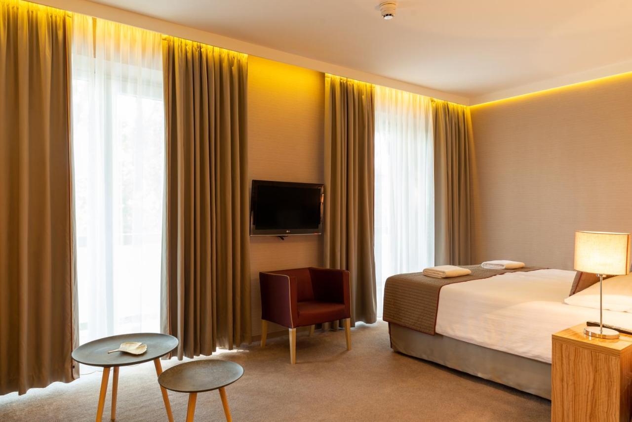 Nyíregyháza Hotel Pagony Wellness מראה חיצוני תמונה