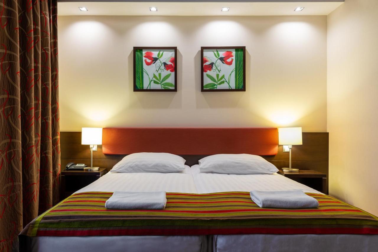 Nyíregyháza Hotel Pagony Wellness מראה חיצוני תמונה